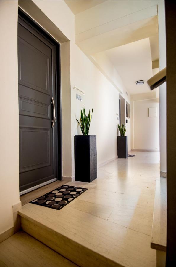 A & B Minimal Suite Ιι With Sea View In Argostoli Buitenkant foto