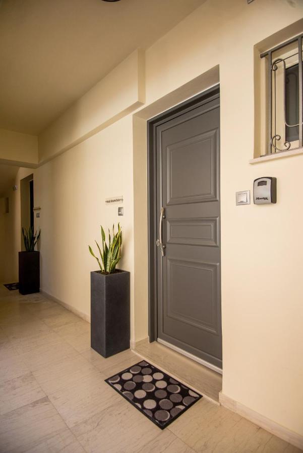 A & B Minimal Suite Ιι With Sea View In Argostoli Buitenkant foto