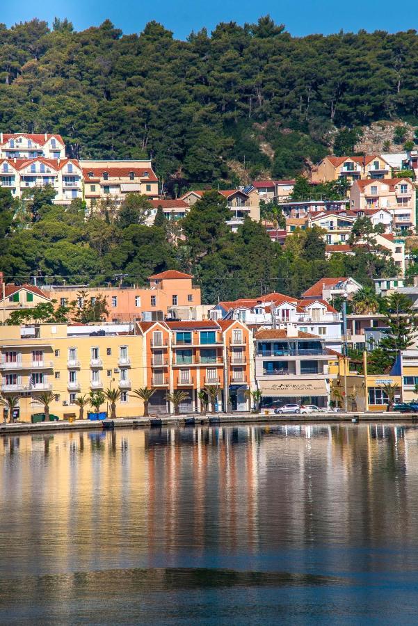 A & B Minimal Suite Ιι With Sea View In Argostoli Buitenkant foto